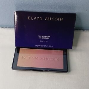 Kevyn Aucoin Neo-Blush in Rose Cliff